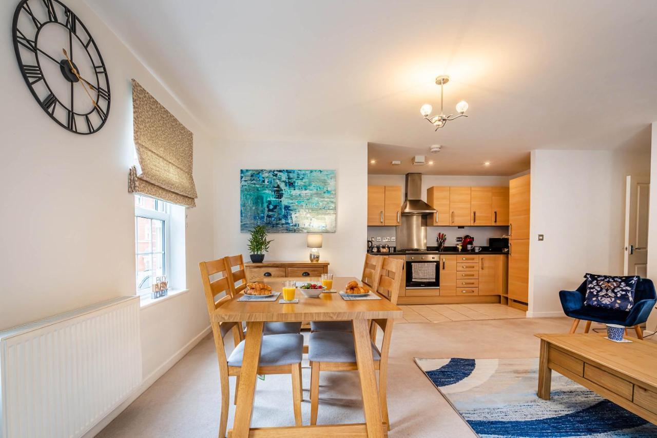The Augustine - Modern Two Bed Ground Floor Apartment With Parking Canterbury Bagian luar foto