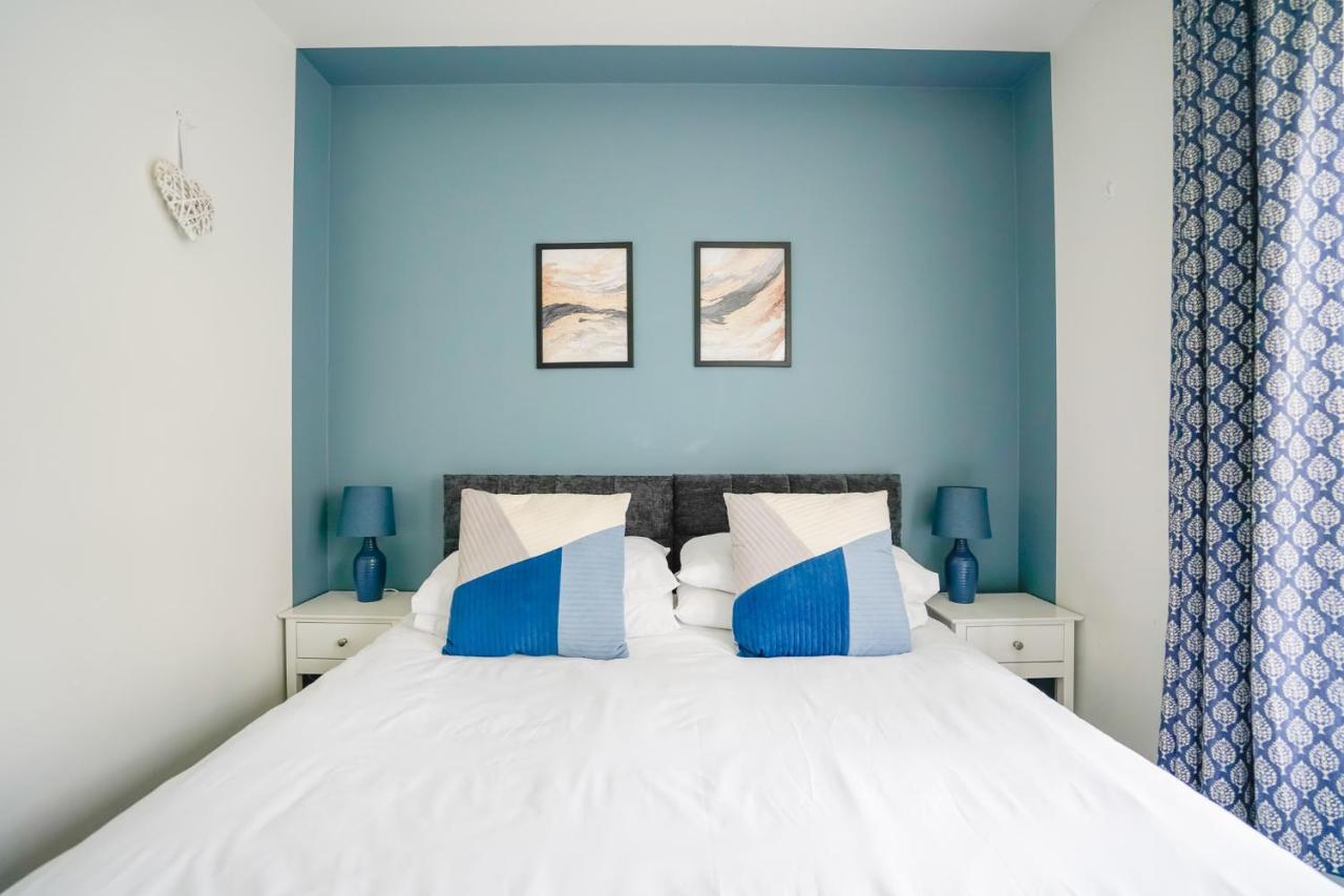 The Augustine - Modern Two Bed Ground Floor Apartment With Parking Canterbury Bagian luar foto